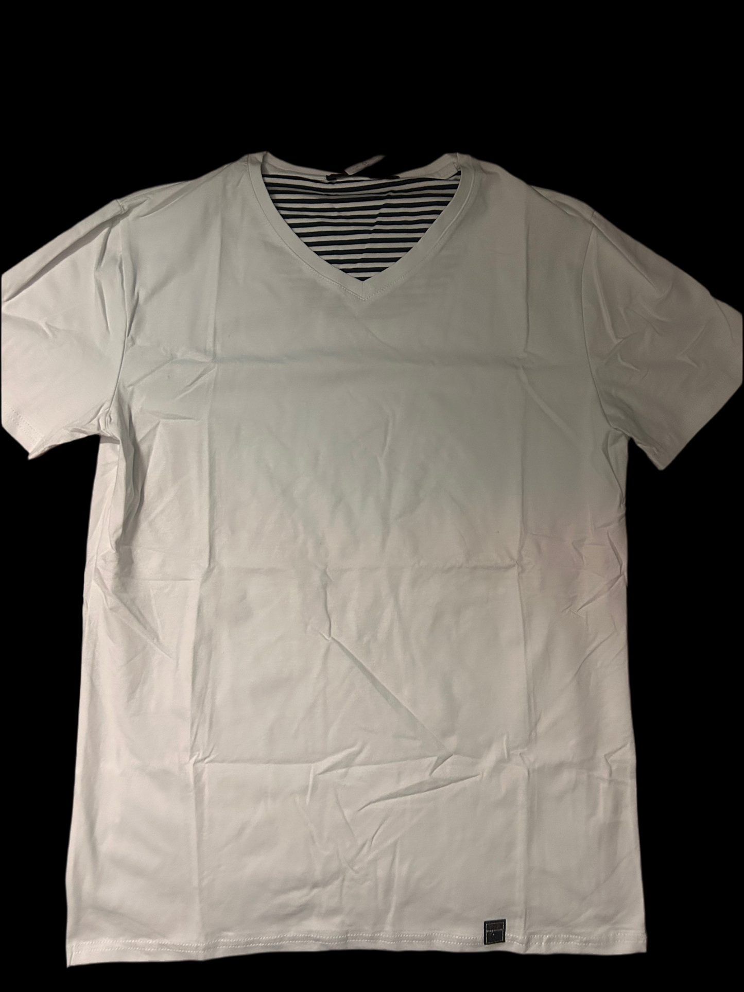 Men’s black plain t-shirt