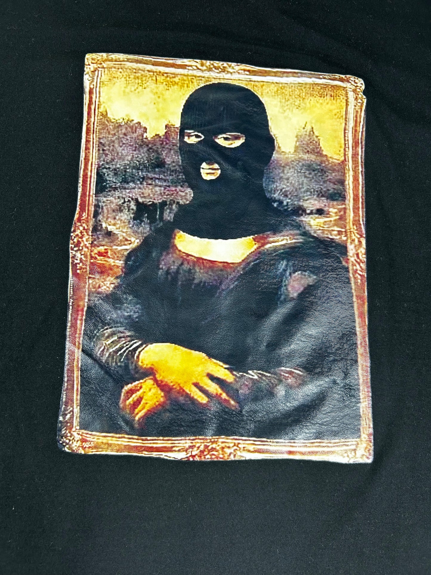 Men’s black Mona Lisa t-shirt with ski mask