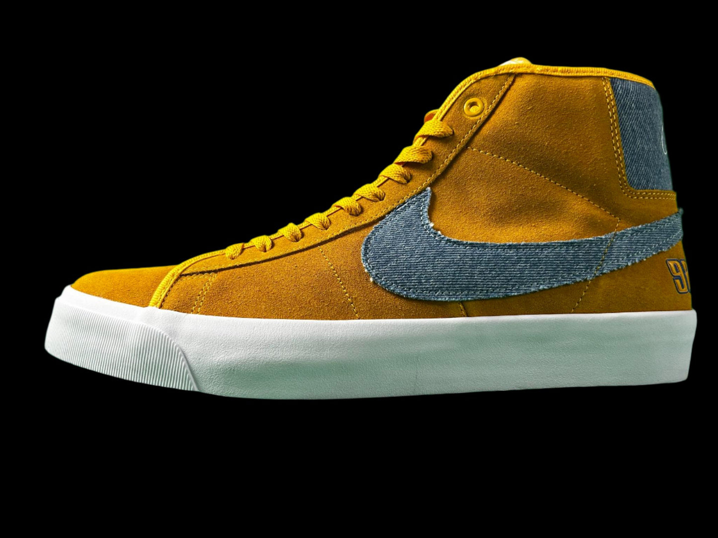 Nike Zoom Blazer Mid Pro GT Skate Shoes